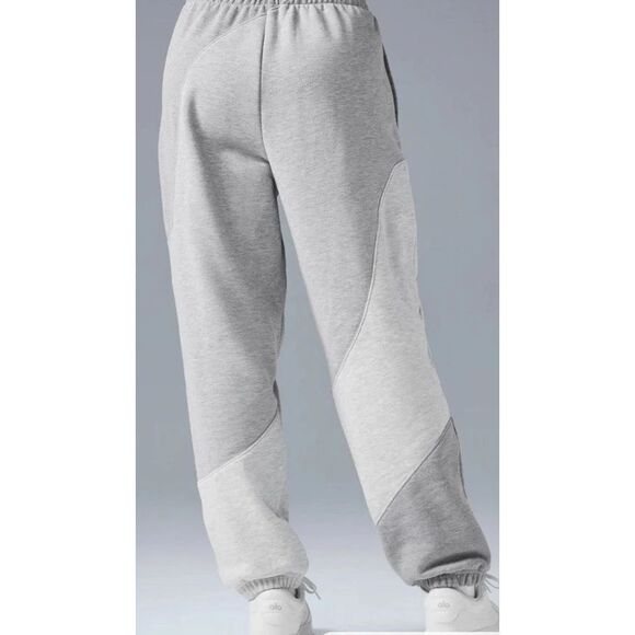 ALO Yoga U5018R Men's Sz M Women's Sz L Heather Gray Make Waves Sweatpants - Picture 16 of 16